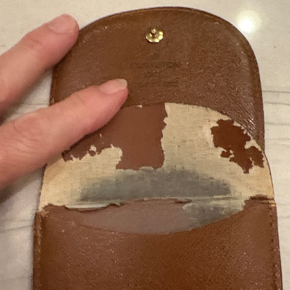 Louis Vuitton Monogram Brown Coin Purse - Picture 6 of 9